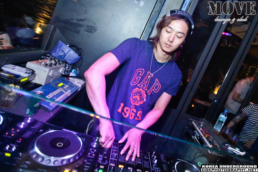 _MG_9124.jpg : 2014년 5월 31일 하우스러브 vol.10 dj나비 파티~!! @ 이태원 클럽 무브 (MOVE) 파티사진 / 비원,글램,강남파티사진,클럽사진,클럽영상,파티영상 _MG_9124.jpg : 2014년 5월 31일 하우스러브 vol.10 dj나비 파티~!! @ 이태원 클럽 무브 (MOVE) 파티사진 / 비원,글램,강남파티사진,클럽사진,클럽영상,파티영상