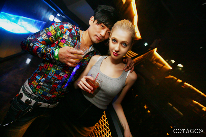 IMG_8923[1].jpg : 2011년 11월 26일 SAT DJ MAG @ Club OCTAGON (클럽 옥타곤)