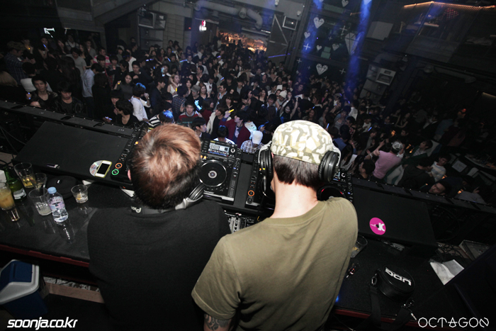 IMG_0374[1].jpg : 2012년 1월 20일 FRI  2nd Hi There Party (제 2회 하이데어 파티) @ Club OCTAGON  (클럽 옥타곤)