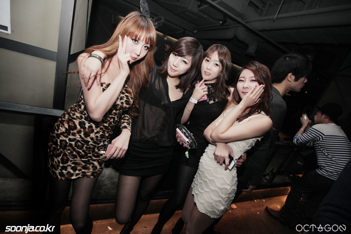 IMG_0217[1].jpg : 2012년 1월 20일 FRI  2nd Hi There Party (제 2회 하이데어 파티) @ Club OCTAGON  (클럽 옥타곤)