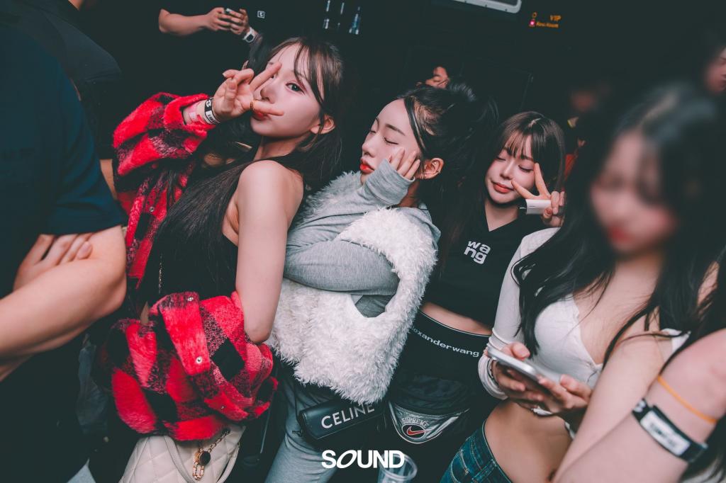 1월 2주차 강남 클럽 사운드 : 1737368158537-18.jpg