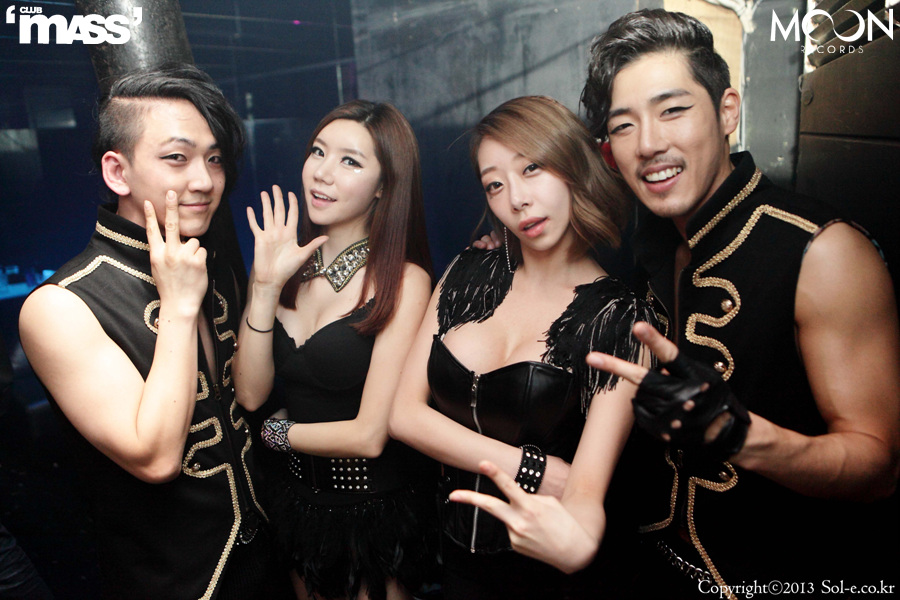 IMG_0909[1].jpg : 2013.04.27 CLUB MASS @ KID MASSIVE (강남클럽 클럽매스 파티사진)