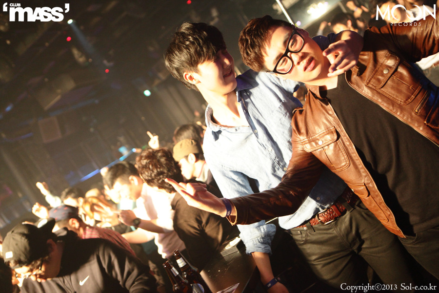 IMG_0648[1].jpg : 2013.04.27 CLUB MASS @ KID MASSIVE (강남클럽 클럽매스 파티사진)