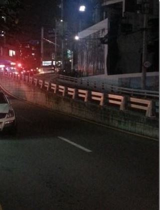 5.jpg : 웃는 도로 가드레일.