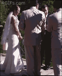 tumblr_mhuj4aZOzm1qdlh1io1_250.gif : 순간 정적이 흘렀다...