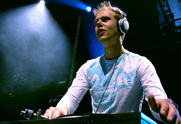 Armin Van Buuren.png