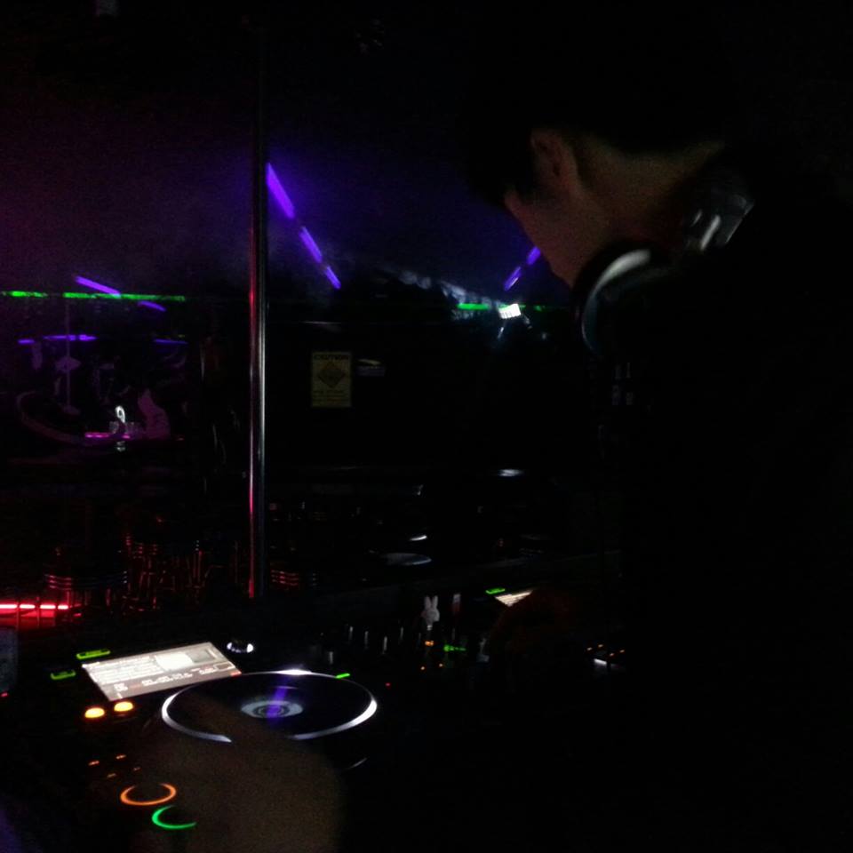 DJ IN.jpg