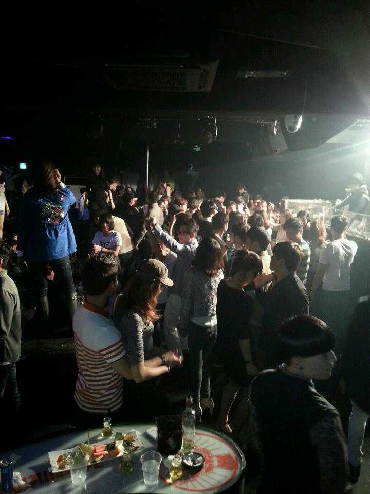 424420_153941084776693_404504870_n.jpg : 믿고듣는 501LOUNGE MIXSET 247스타일 ▶▶▶501LOUNGE - Summer party vol.4 터짐 ◀◀ 424420_153941084776693_404504870_n.jpg : 믿고듣는 501LOUNGE MIXSET 247스타일 ▶▶▶501LOUNGE - Summer party vol.4 터짐 ◀◀