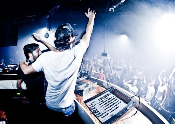 AN21-Max-Vangeli.jpg : DJ E-MaxX _ Electro Bass (Extended Mix)
