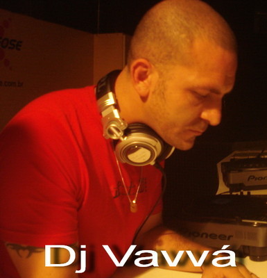 artworks-000017784845-3wedfi-crop.jpg : David Guetta - Love Is Gonne 2012(Dj Vavvá Rmx)