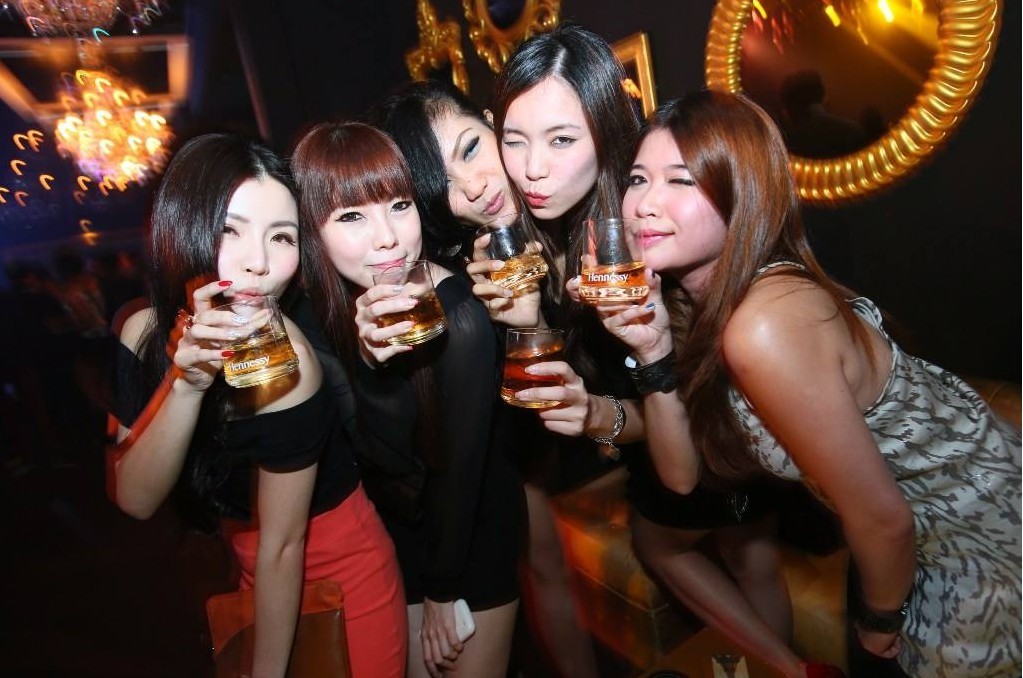 漂亮.jpg : Sexy Girls sos@Club party djchenmwin@live.mp3