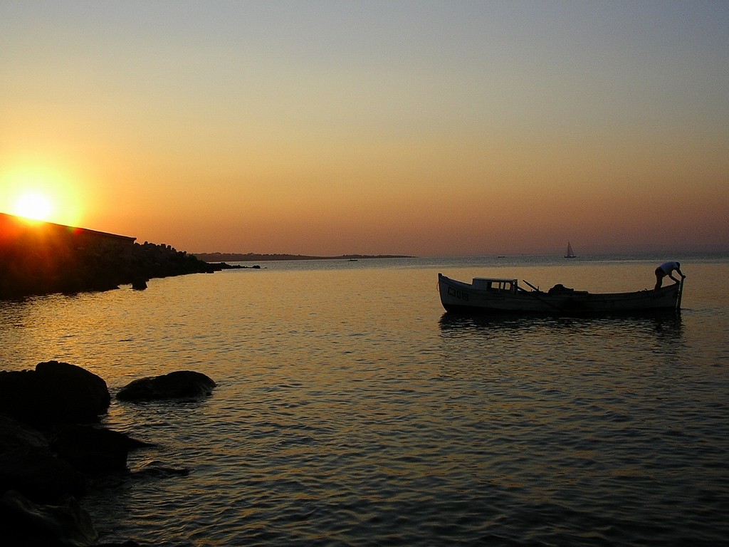 sunset_fishermen_bulgaria_desktop_1024x768_hd-wallpaper-1107180.jpg : TRANCE-alex morph 4./