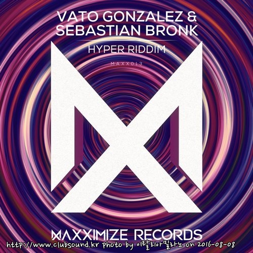 Vato Gonzalez & Sebastian Bronk - Hyper Riddim (Extended Mix).jpg