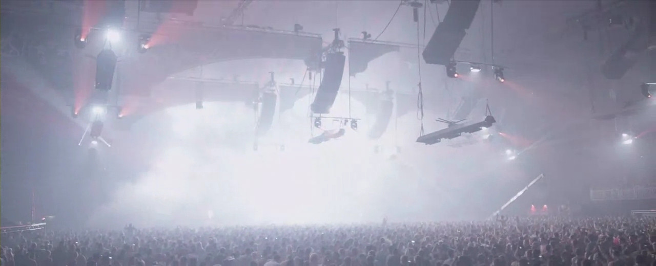 Qlimax 2011 DVD Full [HD](1).AVI_006166042.jpg : 터보트로닉-너클봄!!! 하나올리고자러갑니당 당연무료곡