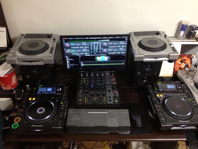 383516771156.jpg : DJ Jose & Pete Rose - Chicago Renegades (Original Mix)