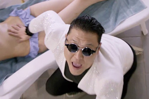 psy3gntlmn9_3.jpg : 우리 깔끔하게 놀기로 했잖아요~ PSY - Gentleman 3가지, Spankers - Cosita Rica (Paolo Ortelli vs. Degree Extended Mix)