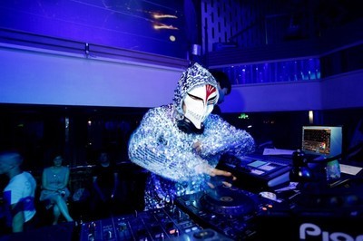 t012a89eb6a5aeb7658.jpg : Dj Nene Vs Mc Jair da Rocha (Dj Pasha Koval' ART MIX)