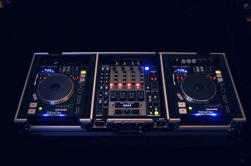 1277947507226544_file.jpg : [ DJ왕 ] Lil Jon feat. LMFAO - Drink (Lazy Jay Dirty Remix)