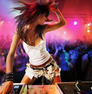218104_194759717226943_8355807_n.jpeg : Bass Kleph & Syntheticsax & Dj Antonio - Bazilio (Dj Tenere & Dj Performance Mashup)@