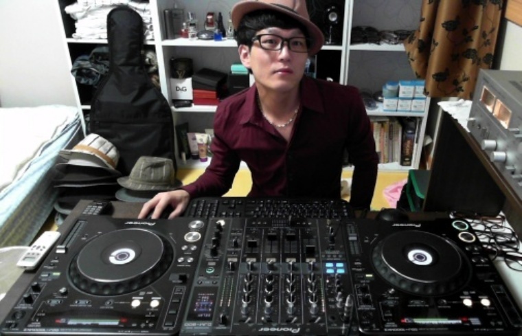 2011-08-19_17-59-37_375.jpg : 클럽 DJ & 나이트 DJ의 다른점^^*