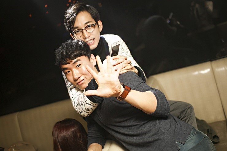 IMG_9167.jpg : 2014.03.28~29 금요일,토요일 / 앤써&머스트 파티일정 / 클럽 앤써 무료입장 / 클럽 앤써 게스트/ 클럽 앤써 테이블 / 클럽 머스트 게스트 / 클럽 머스트 테이블 / 클럽 머스트 무료입장 IMG_9167.jpg : 2014.03.28~29 금요일,토요일 / 앤써&머스트 파티일정 / 클럽 앤써 무료입장 / 클럽 앤써 게스트/ 클럽 앤써 테이블 / 클럽 머스트 게스트 / 클럽 머스트 테이블 / 클럽 머스트 무료입장
