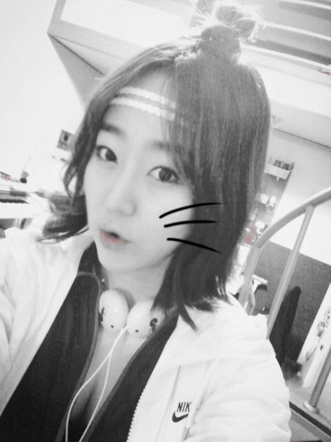 2013-02-18 00_1.png : 처음으로올리는사딘! 여자분이별로없네요ㅜㅜ? 여자DJ분들 친구해요!!!!!!!!^^ 2013-02-18 00_1.png : 처음으로올리는사딘! 여자분이별로없네요ㅜㅜ? 여자DJ분들 친구해요!!!!!!!!^^