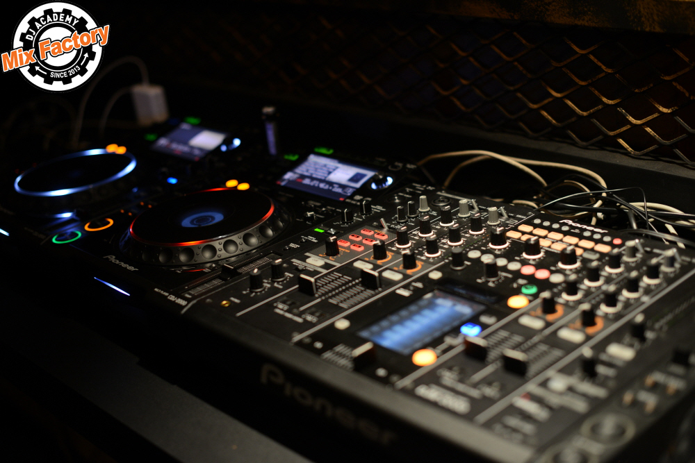 5.jpg : 천안최초 MixFactory DJ ACADEMY 5.jpg : 천안최초 MixFactory DJ ACADEMY