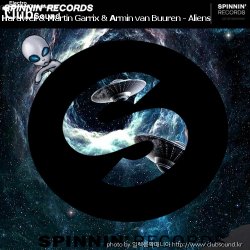 (+41) Hardwell & Martin Garrix & Armin van Buuren - Aliens (Extended Mix)